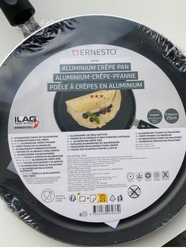 Aluminum pancake pan