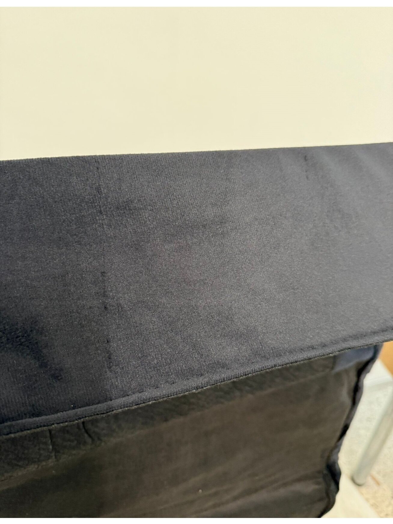 Tool, must värv, 60 cm, samet 7