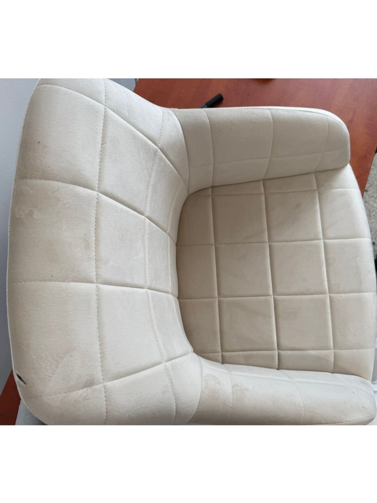 Vintage Nordic-style dining chair with armrests, cream 9 Vintage Nordic-style dining chair with armrests, cream 9