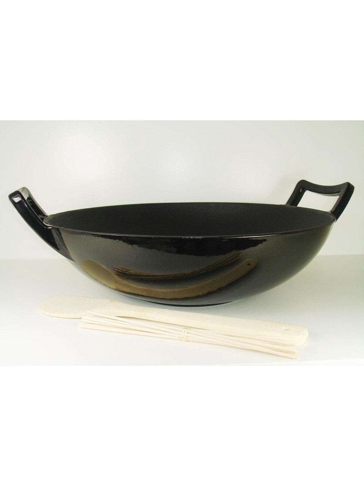 Wok Pan – Cast Iron – 36 cm – Black 1 Wok Pan – Cast Iron – 36 cm – Black 1